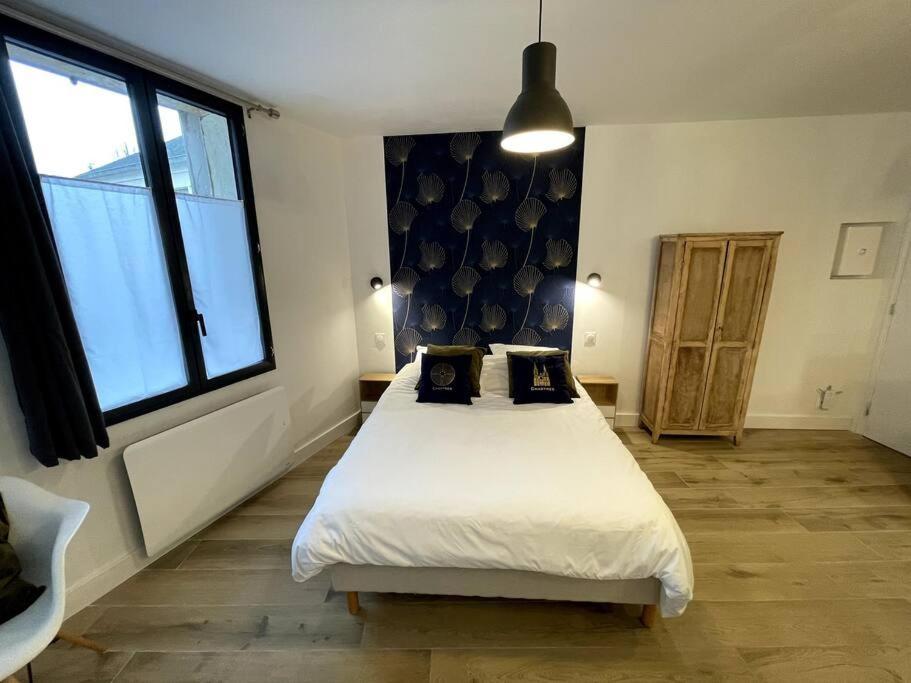 Alp Chartres - Cosy Studio Au Coeur De Chartres Avec Parking Kültér fotó